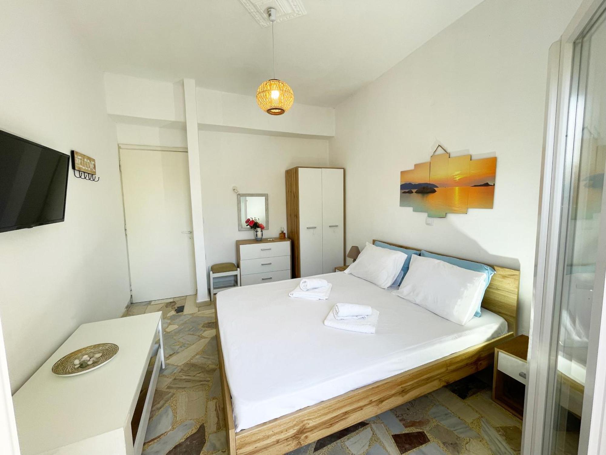 Odysseas Apartments 2 Marathókampos Extérieur photo